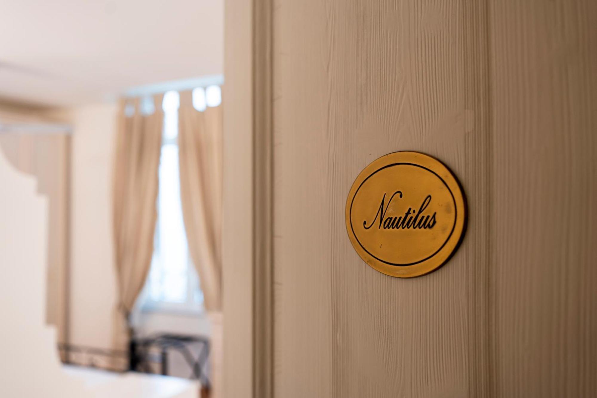 Hotel Miramare Споторно Стая снимка