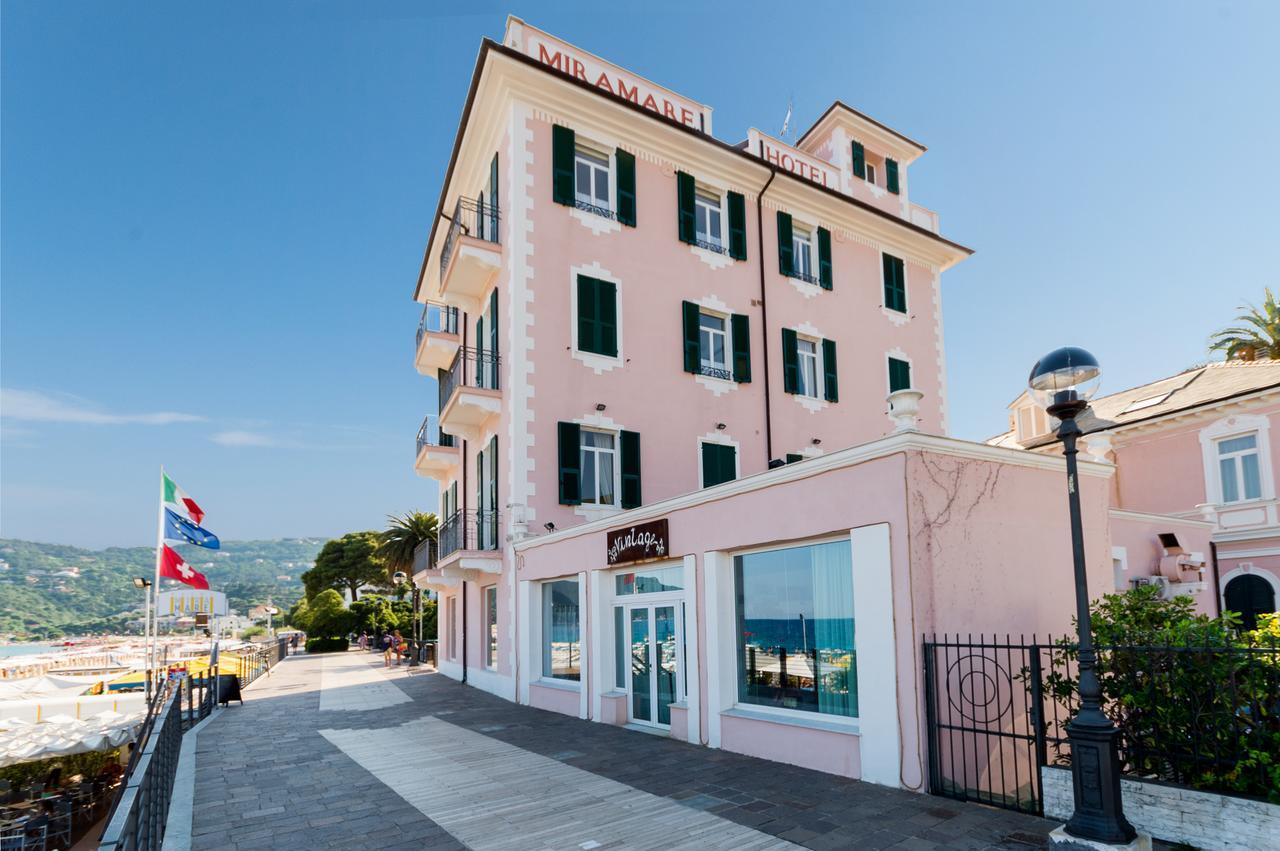 Hotel Miramare Споторно Екстериор снимка